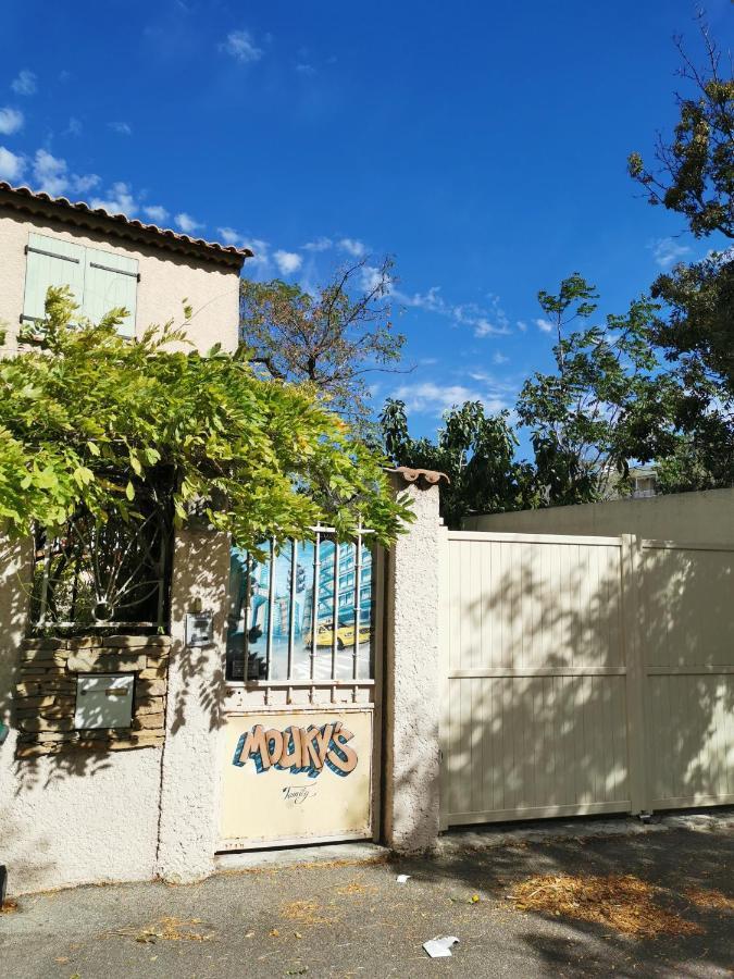 Appartement En Sous Sol De Villa Avec Acces Jardin Et Piscine Μασσαλία Εξωτερικό φωτογραφία