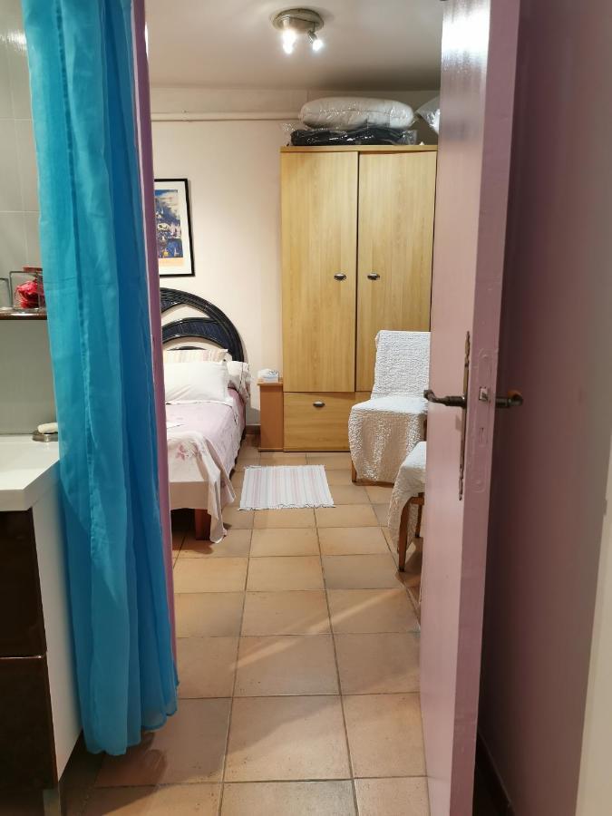 Appartement En Sous Sol De Villa Avec Acces Jardin Et Piscine Μασσαλία Εξωτερικό φωτογραφία