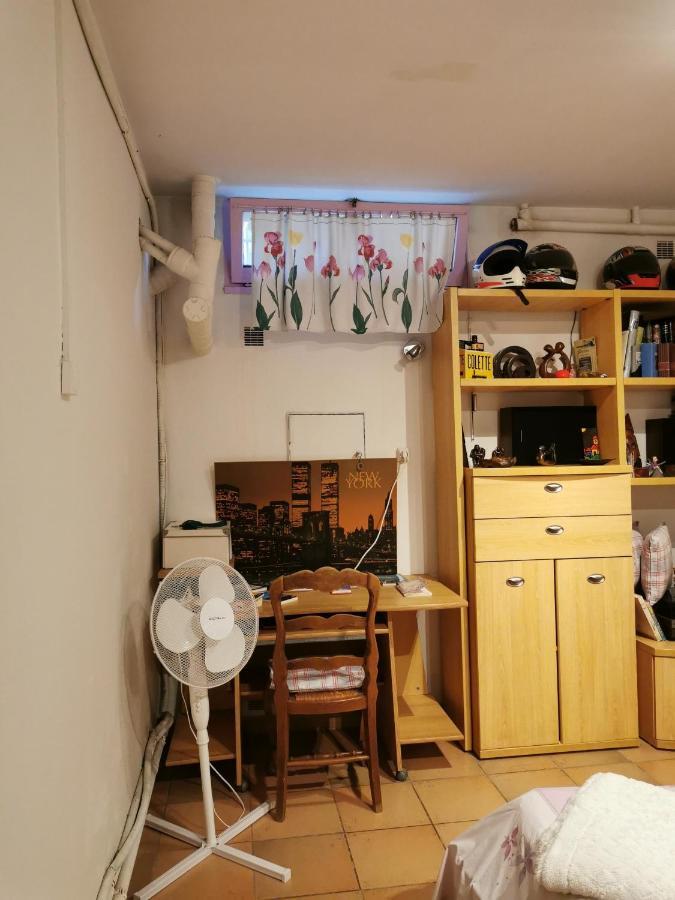 Appartement En Sous Sol De Villa Avec Acces Jardin Et Piscine Μασσαλία Εξωτερικό φωτογραφία