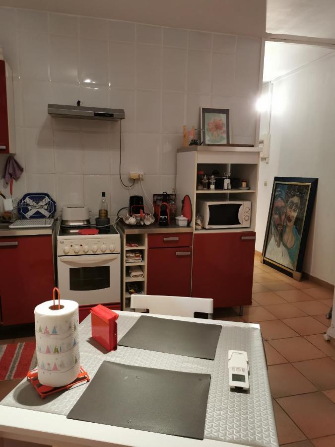 Appartement En Sous Sol De Villa Avec Acces Jardin Et Piscine Μασσαλία Εξωτερικό φωτογραφία