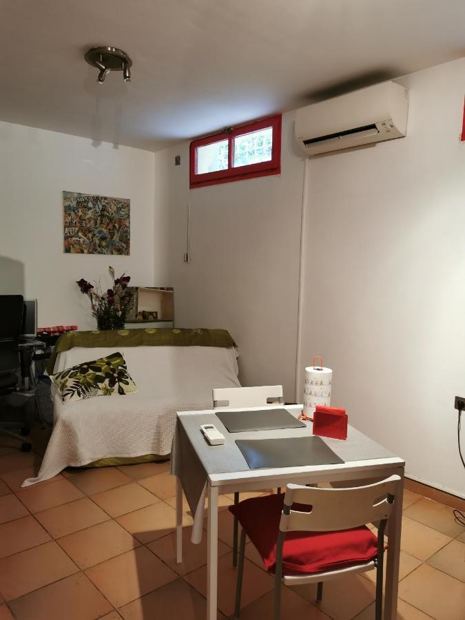 Appartement En Sous Sol De Villa Avec Acces Jardin Et Piscine Μασσαλία Εξωτερικό φωτογραφία